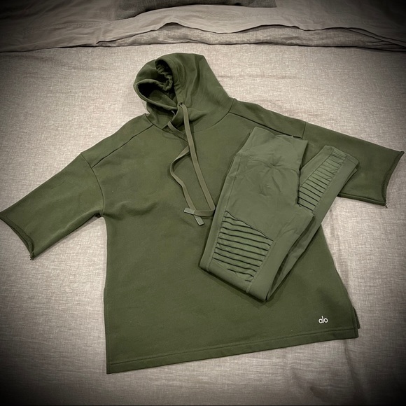 ALO Yoga Pants - Alo Falls Short Hoodie & Moto Legging Bundle